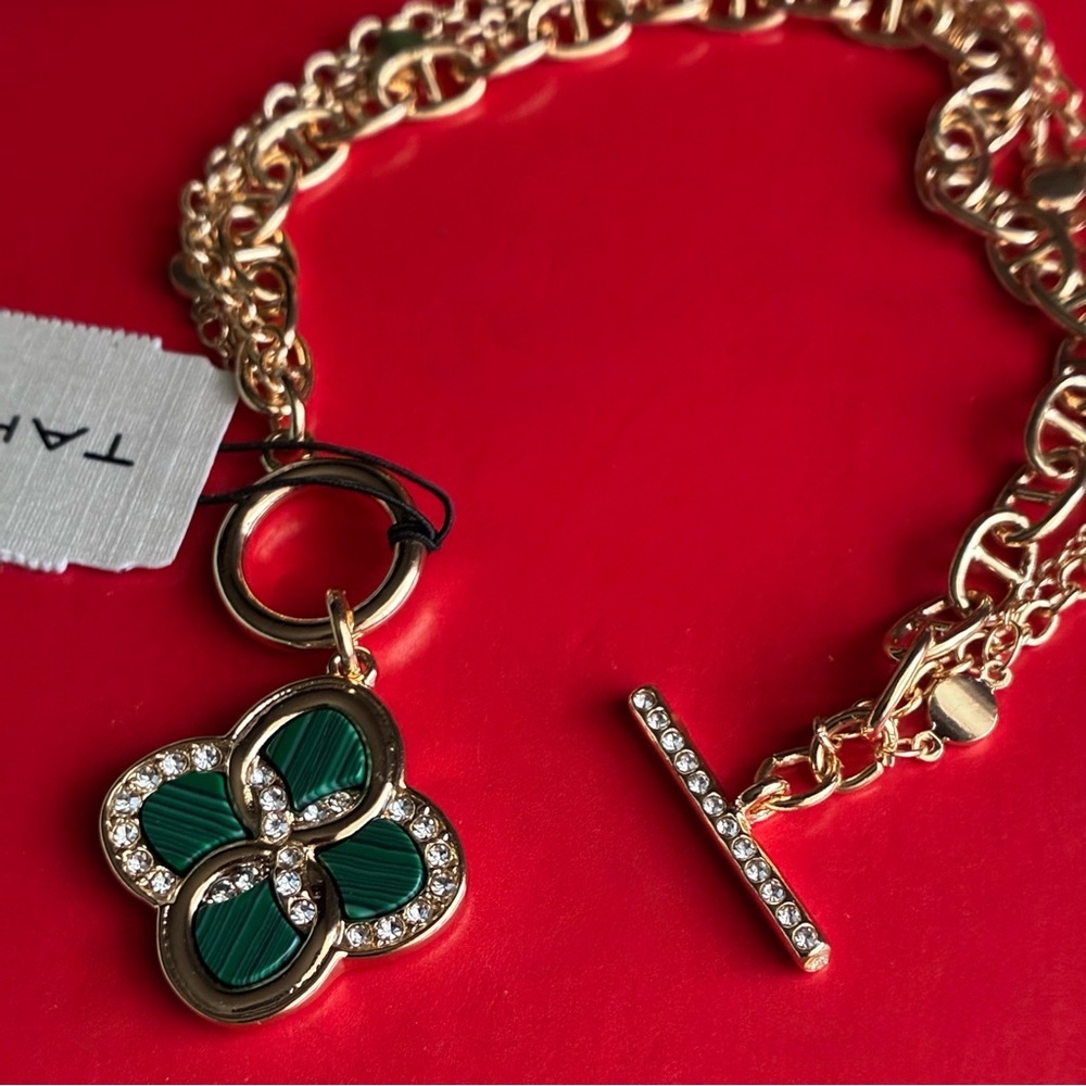 Tahari Gold and Green Clover Bracelet - Picture 3 of 6